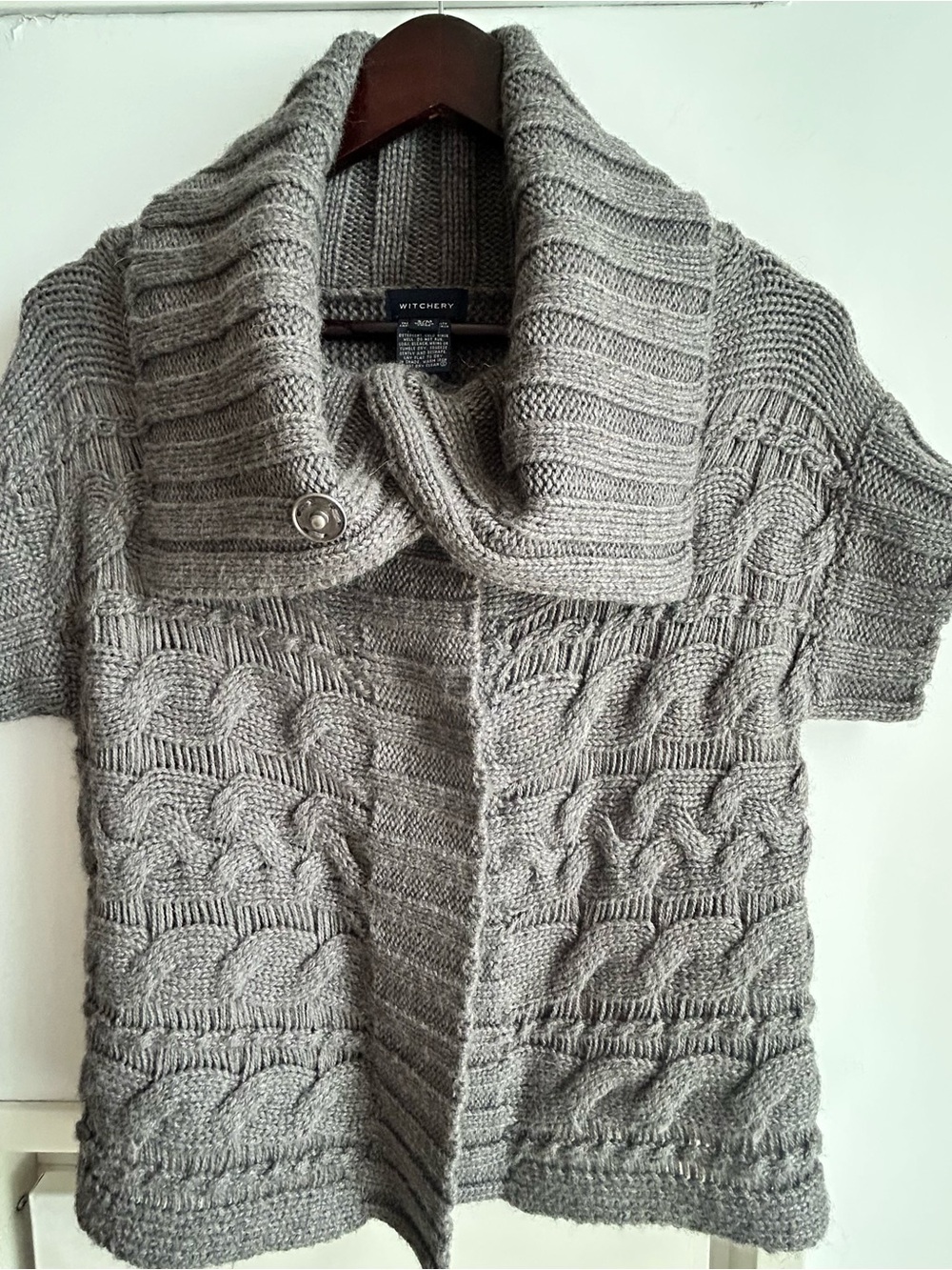 Women's Short Sleeve Chunky Knit with Foldover Neck & Snap Buttons, size S